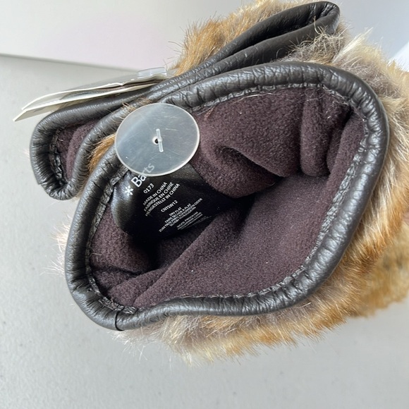 NWT Barts Brown Palm Leather Faux Fur Mittens Fur Paws One Size Unisex - Picture 11 of 17